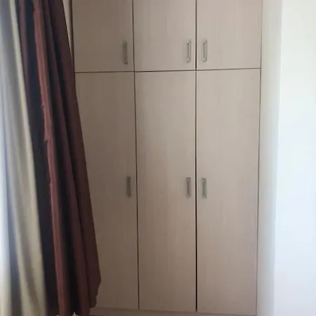 2 Bed With Sea Views アパート *