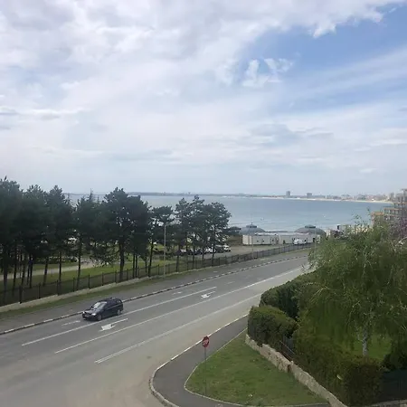 アパート 2 Bed With Sea Views *