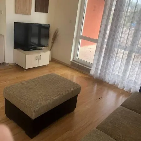 アパート 2 Bed With Sea Views