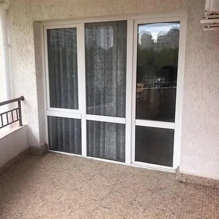 アパート 2 Bed With Sea Views