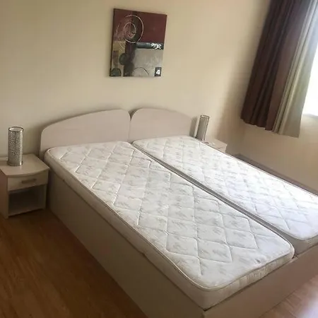 アパート 2 Bed With Sea Views サニービーチ